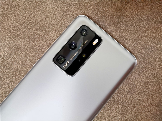 華為P40/P40 Pro圖賞：陶瓷材質(zhì)+90Hz四曲面柔性屏