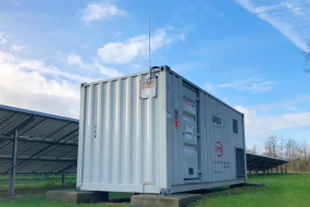 鋰材及電芯價(jià)格暴跌，電池賽道轉(zhuǎn)向海外戶儲(chǔ)